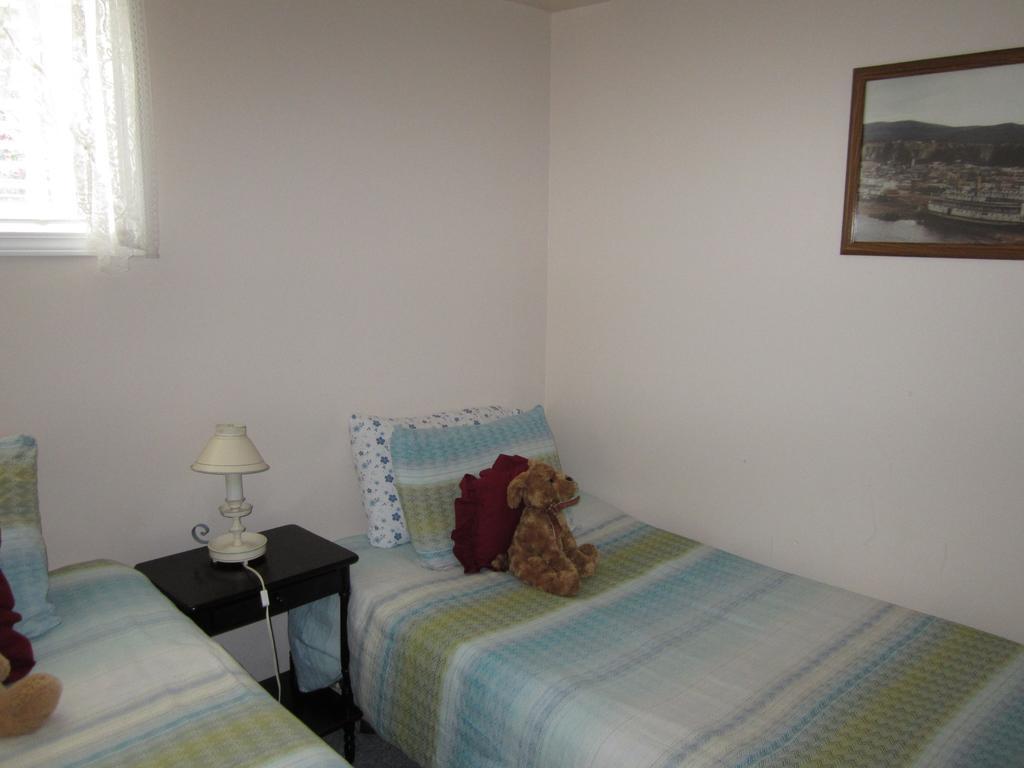 Casey'S Bed & Breakfast Whitehorse Oda fotoğraf