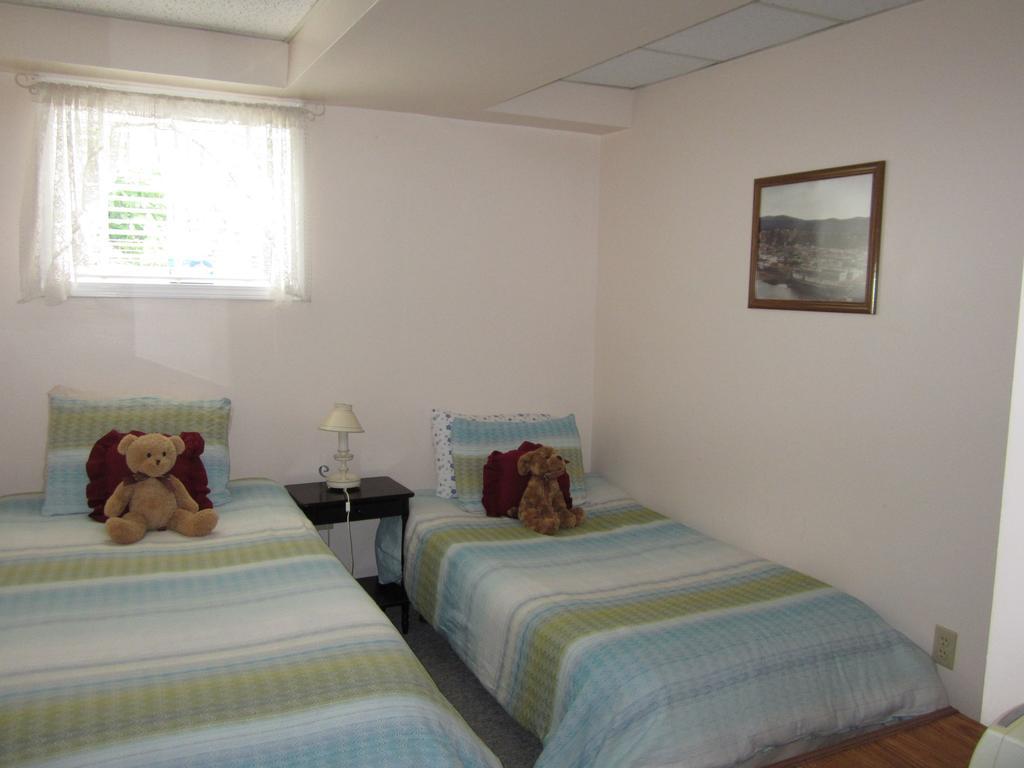Casey'S Bed & Breakfast Whitehorse Oda fotoğraf