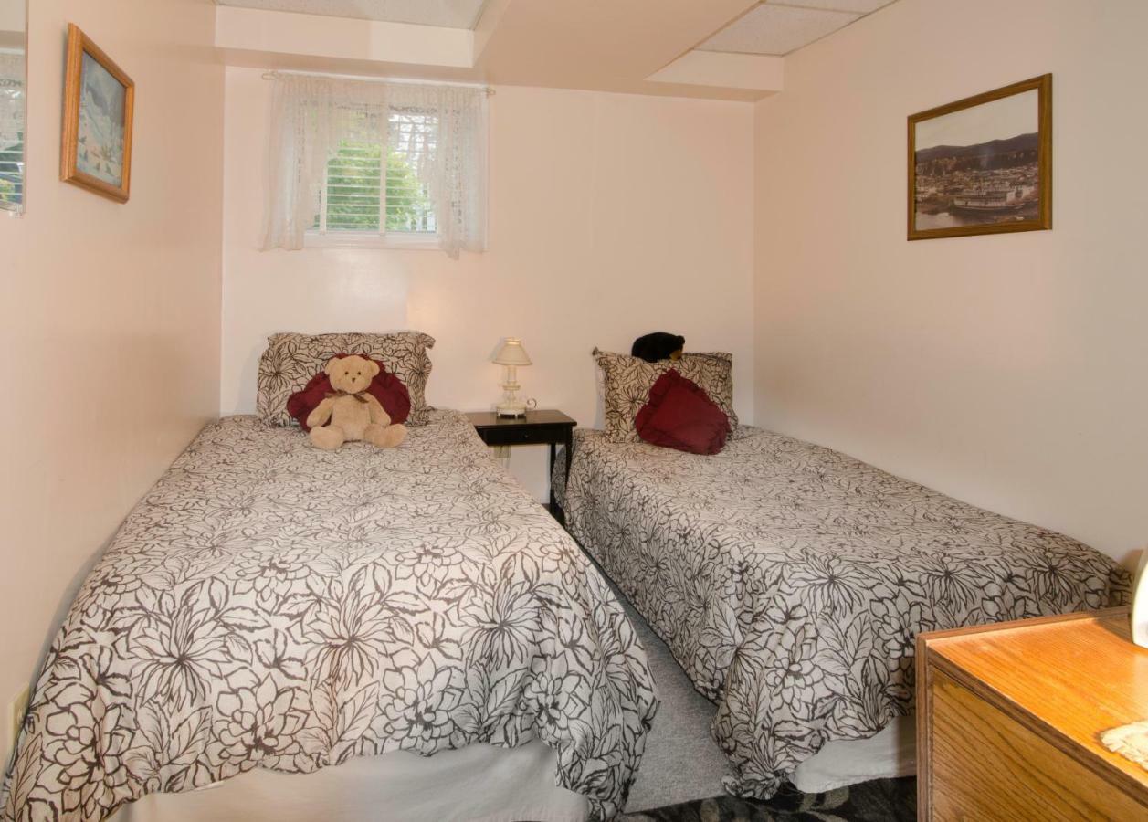 Casey'S Bed & Breakfast Whitehorse Dış mekan fotoğraf