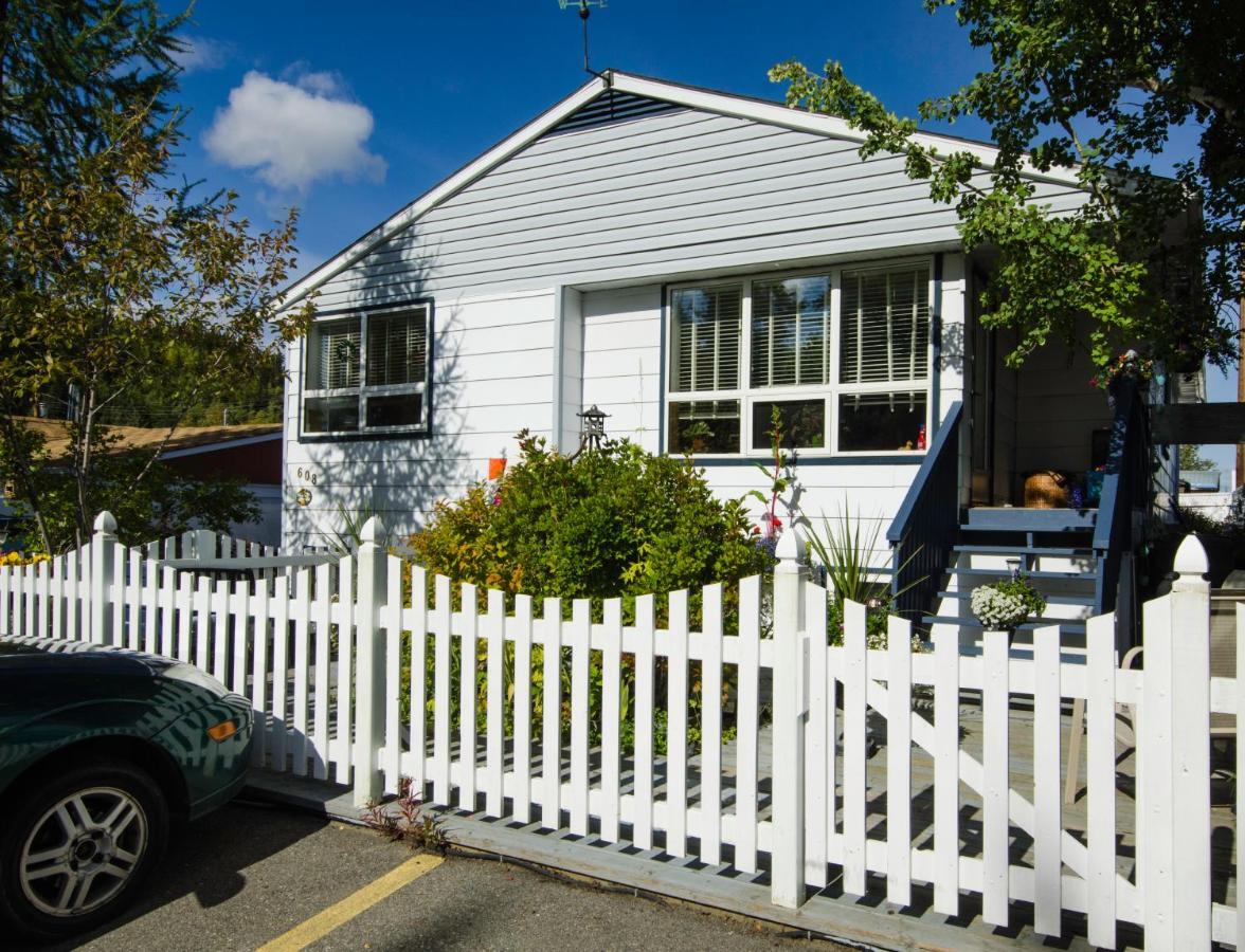 Casey'S Bed & Breakfast Whitehorse Dış mekan fotoğraf